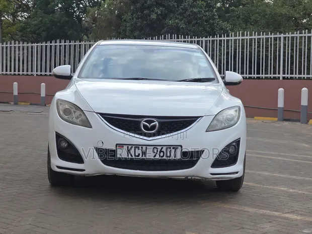 Mazda Atenza 2012 Nyeupe - 1