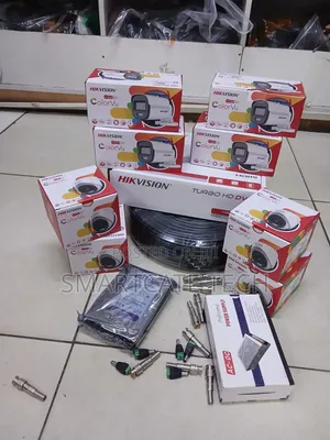 Hikvision 16CH Full Colour CCTV Kit with 10 Dome/Bullet Cameras