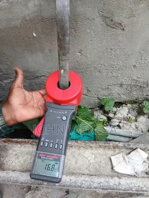 Fluke Earth Tester (Mwezi 1 Umepita)