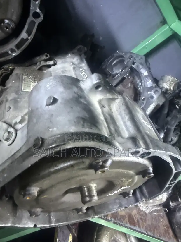 Toyota TownAce Gearbox (Used) - 1