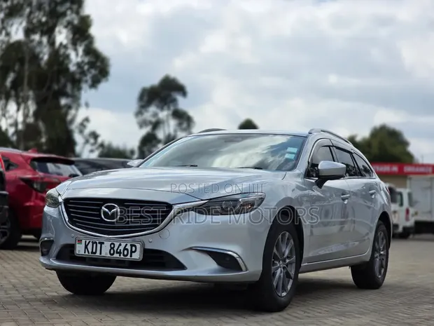 Mazda Atenza Wagon 2016 Silver - 1
