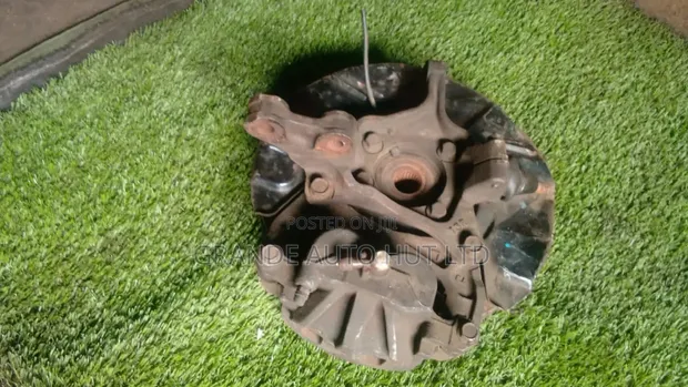 Subaru Legacy BR9 Hub Bearing, Discs & Calipers (Zilizotumika) - 1