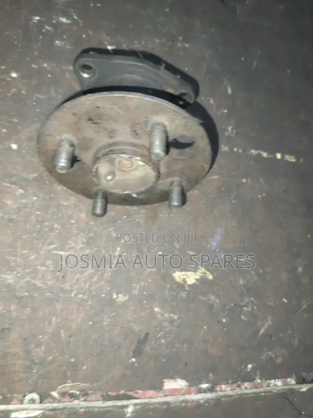 Toyota EA90 Rear Hub Bearing - 1