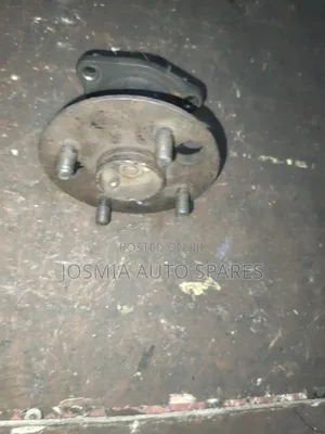 Toyota EA90 Rear Hub Bearing