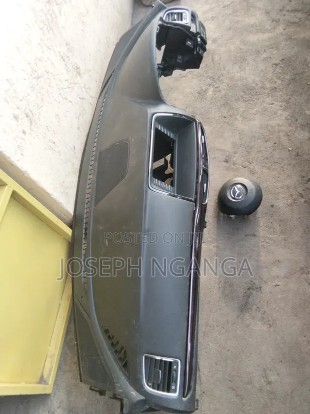 Dashboard na Airbag ya Steering ya Mazda Atenza 2012 - 1