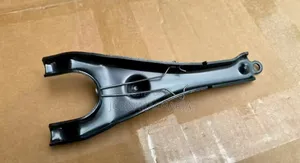 Clutch Release Fork kwa Toyota Hilux Shark