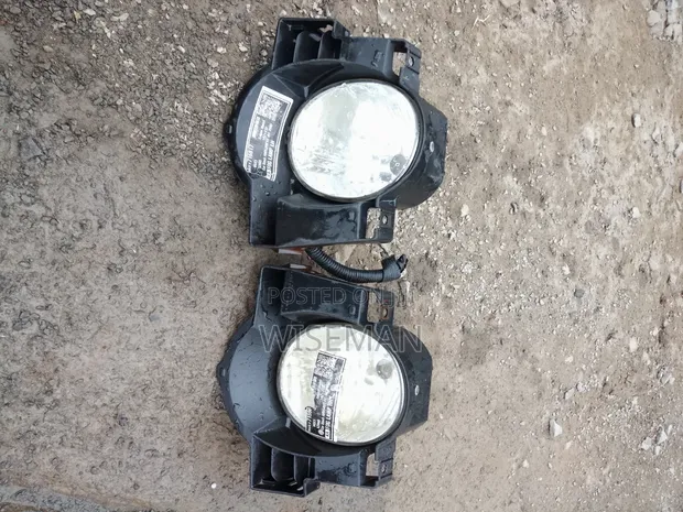 Toyota Voxy Fog Lights with Housing - 1
