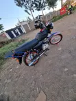 Bajaj Boxer 100 2021 Nyeusi - 4