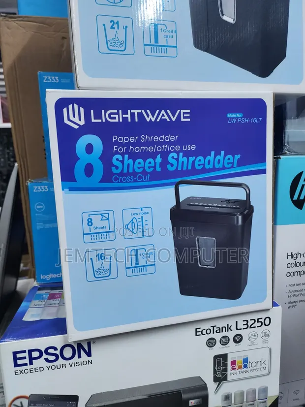 Light Wave LW-PSH-16LT 8-Sheet Paper Shredder - 1