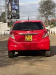 Toyota Vitz 2012 Dhahabu - 2