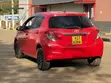 Toyota Vitz 2012 Dhahabu - 5