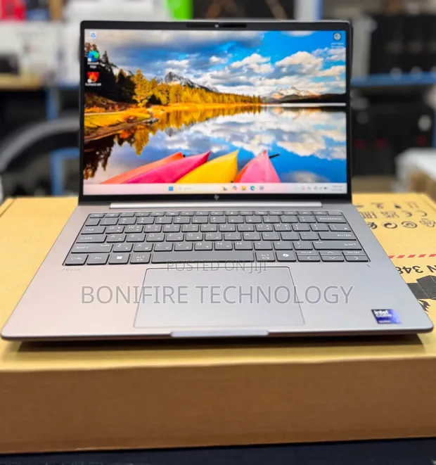 HP ZBook 14 G8 Intel Core Ultra 7 16GB RAM 1TB SSD RTX A500 - 1