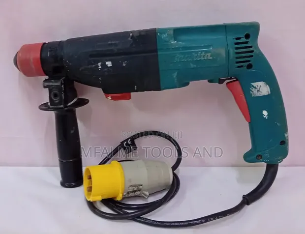 Makita Rotary Hammer Drill Iliyotumika 680W 110V - 1