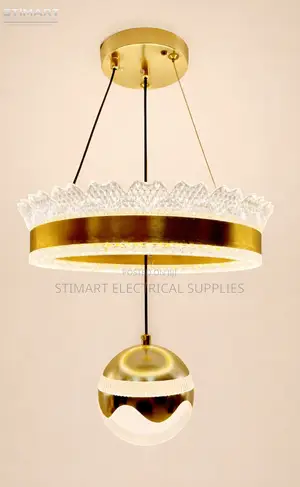 Mwanga wa Pendant wa Kifahari wa Rangi ya Dhahabu na Kristali