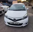 Toyota Vitz 1.3 FWD 5dr Hatchback 2014 Nyeupe - 3