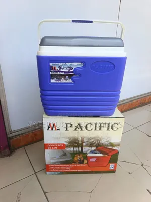 Heavy Duty Pacific 10L Food Drinks Cooler Box