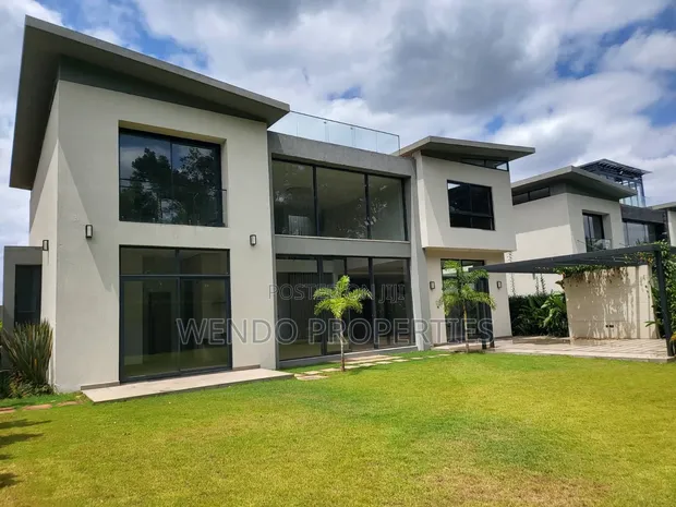 Nyumba ya Townhouse Mpya ya Vyumba 4 vya Kulala kwa Kukodisha Runda - 1