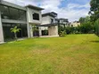 Nyumba ya Townhouse Mpya ya Vyumba 4 vya Kulala kwa Kukodisha Runda - 2