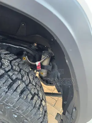 Toyota Land Cruiser LC300 GR 2021 Pearl