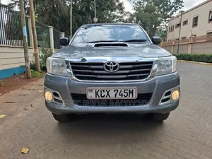 Toyota Hilux 3.0 D-4D 4x4 Double Cabin 2012