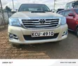 Toyota Hilux 2012 Nyeupe - 1