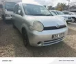 Toyota Sienta 2006 Nyeupe - 2