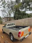 Toyota Hilux 2015 Gold - 5