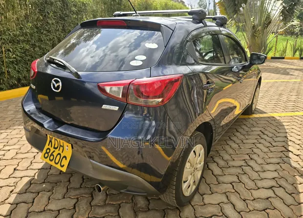 Mazda Demio 2015 Bluu - 1