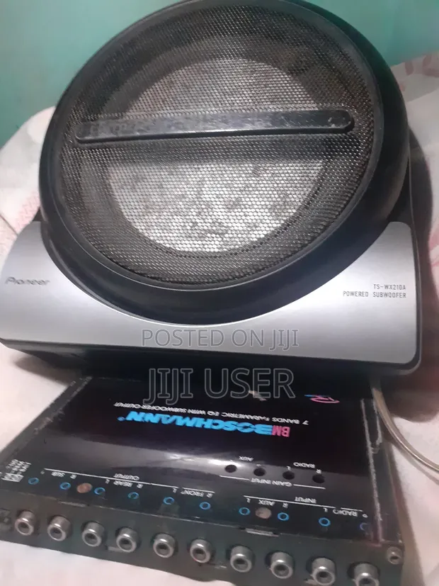 Pioneer Carrozzeria Subwoofer - 1