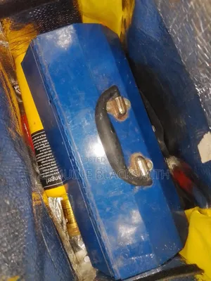 Sanduku la Zana na Zana za DIY za Jokofu na AC