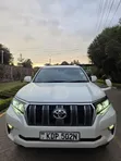 Toyota Land Cruiser Prado 2.8 2017 Nyeupe - 2