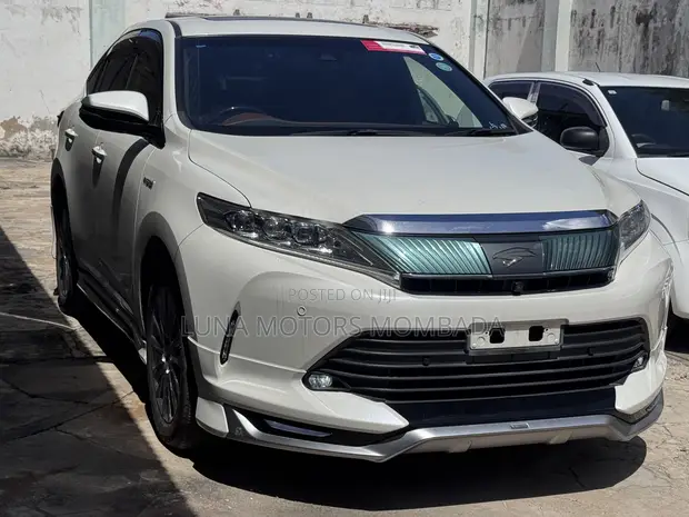 Toyota Harrier 2.5 Hybrid 4WD 2020 Nyeupe - 1