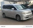 Toyota Voxy 2009 Nyeupe - 2