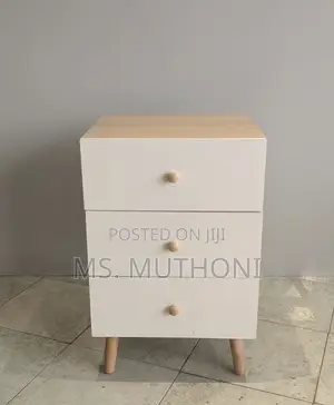 La Bella Anya 3-Drawer Oak Bedside Table (DIY)