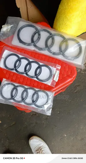 Nembo za Audi - Miundo na Vizazi Mbalimbali