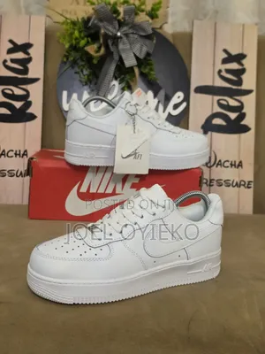 Nike Air Force 1 Sneakers