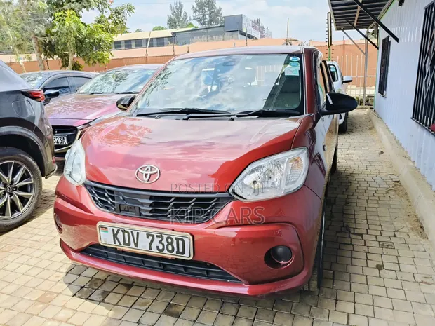 Toyota Passo 1.0 FWD 2018 Maroon - 1