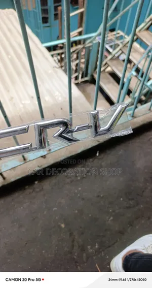 Honda CR-V Silver Chrome Rear Trunk Badge