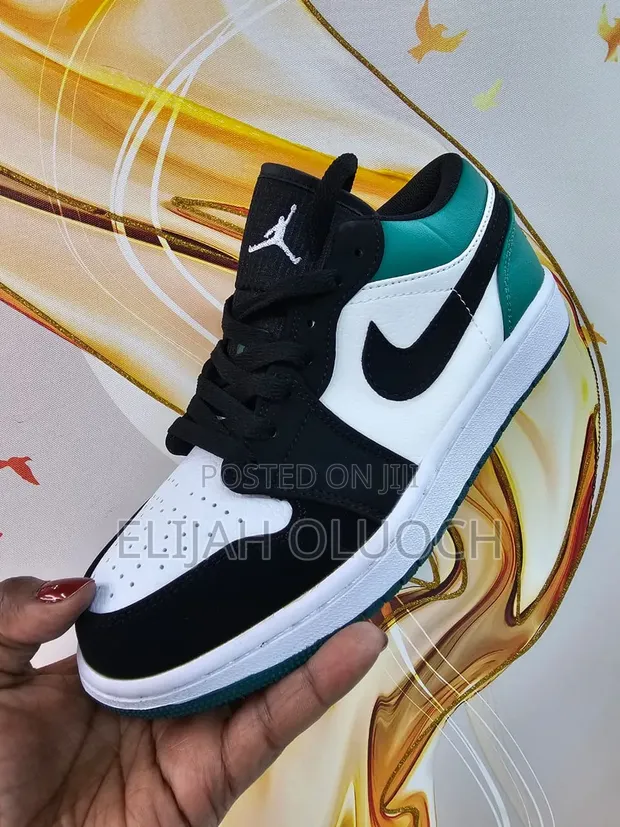 Air Jordan 1 Low 'Mystic Green' - 1