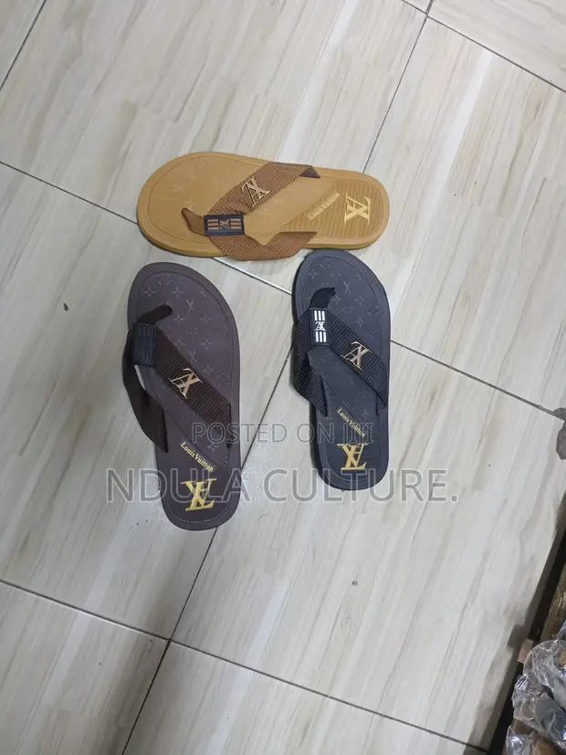 Louis Vuitton Slippers/Sandals za Kuteleza - 1