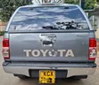 Toyota Hilux Double Cabin 2013 Silver - 2