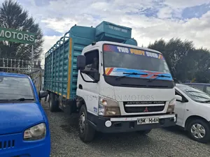 Mitsubishi Fuso Canter Lori