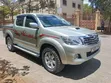 Toyota Hilux Double Cabin 2010 Silver - 1