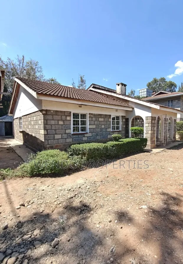 Bungalow ya Vyumba 3 vya Kulala kwa Ajili ya Kukodisha Karen C - 1