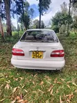 Toyota Corolla 2000 Beige - 2
