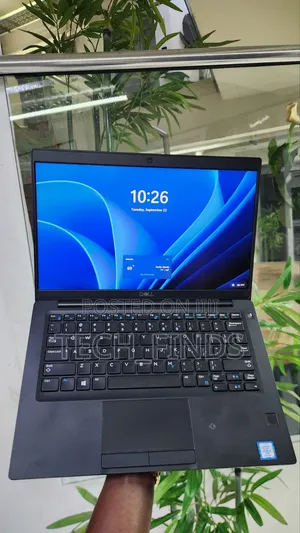 Dell Latitude 7390 Laptop - Core i7, 8GB RAM, 256GB SSD