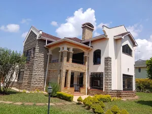 Nyumba ya Vyumba 4 vya Kulala kwa Kukodisha Karen C