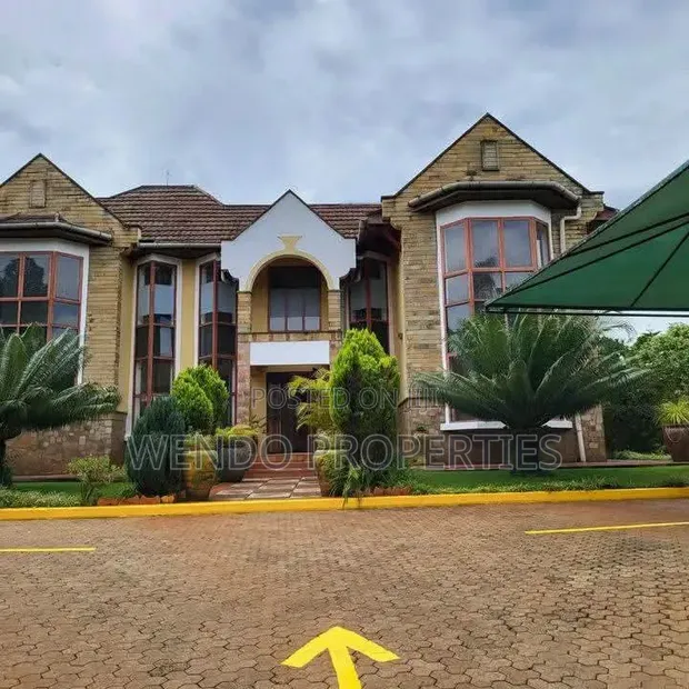 5 Bedroom Villa for Rent in Runda, Nairobi - 1