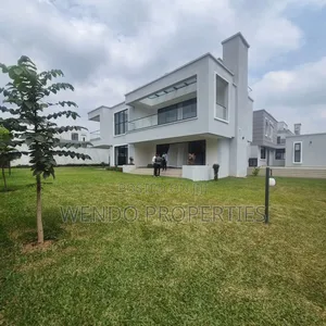 5 Bedroom Luxury Villa for Sale in Runda