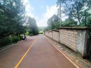 Kerarapon Drive 1/4 Acre Plot for Sale
